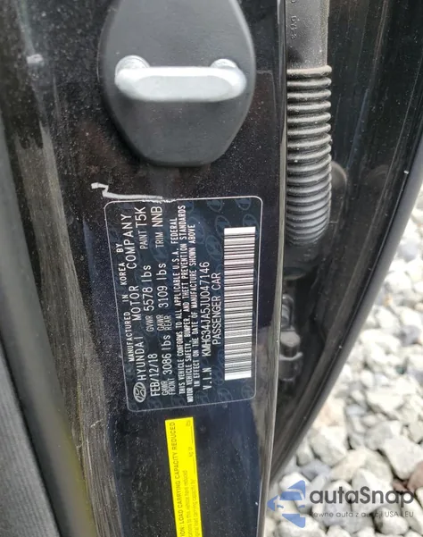 2018 Genesis G90 Premium из США, поврежденный, VIN KMHG34JA5JU047146